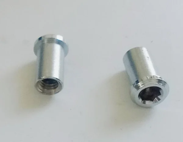 boutique paris 2 BRAKE NUTS – 2 écrous Noyés Fixation Freins. 1